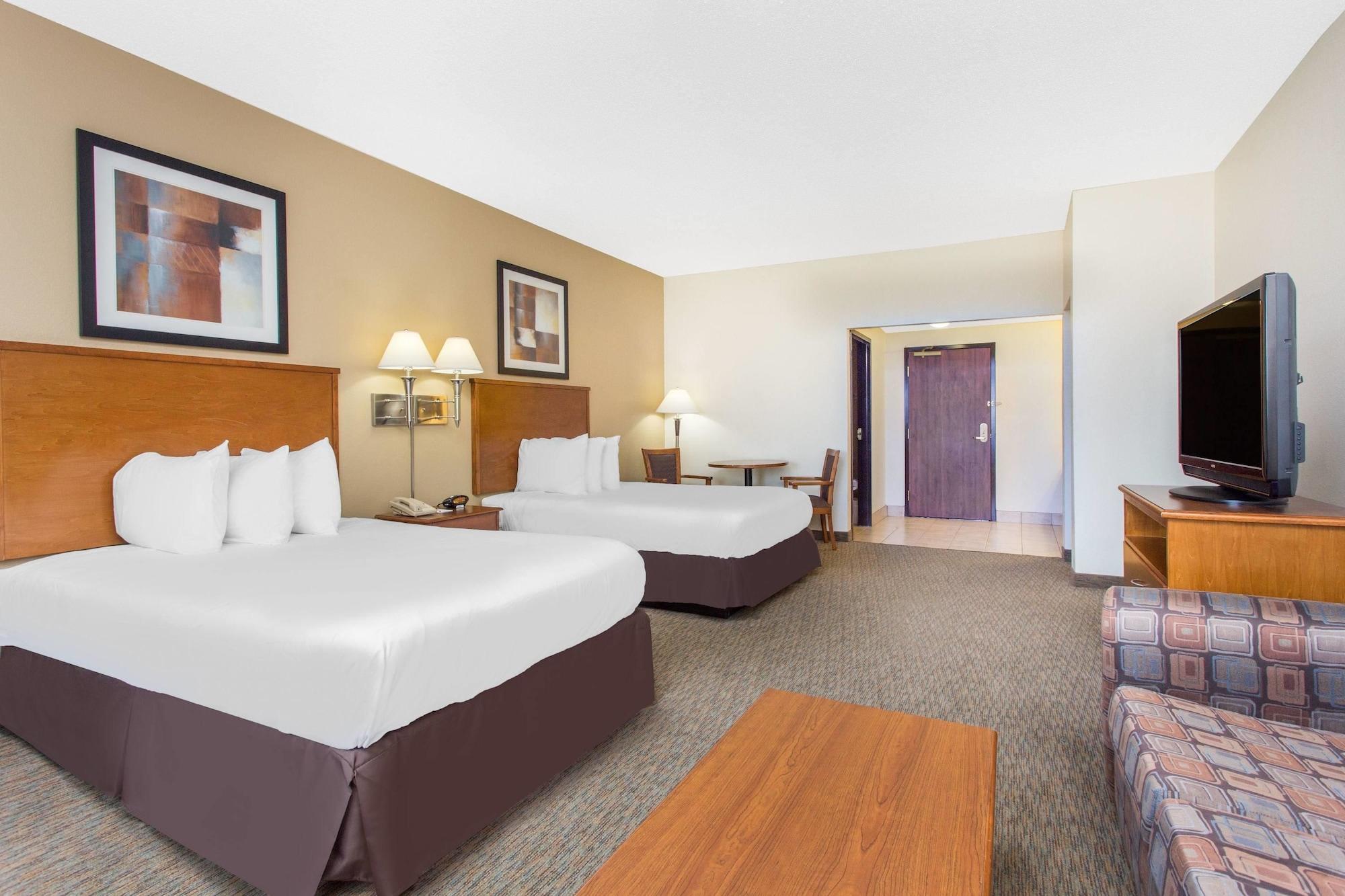 Days Inn By Wyndham Phenix City Near Fort Moore Kültér fotó