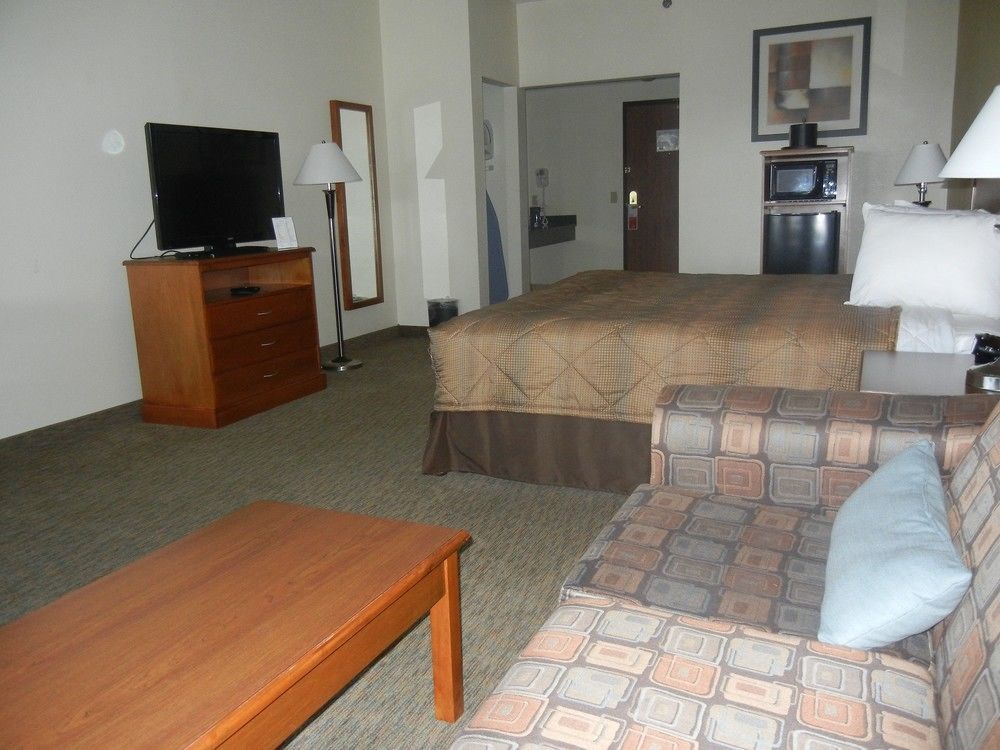 Days Inn By Wyndham Phenix City Near Fort Moore Kültér fotó